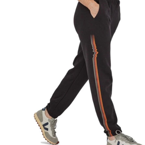 Patagonia Pants - Patagonia Ridge Rise Stripe Uprisal Sweatpant size s
